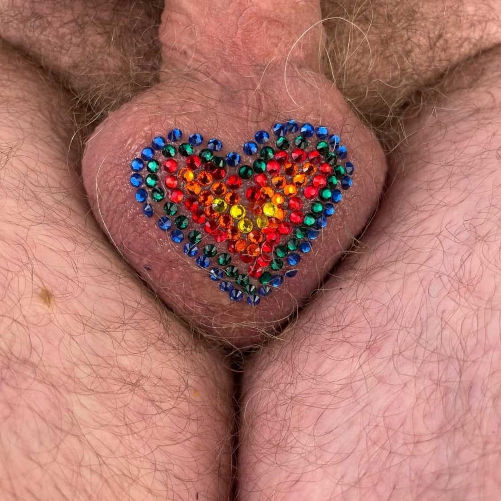 He Turns Low Hangers Into Art for a Good Cause