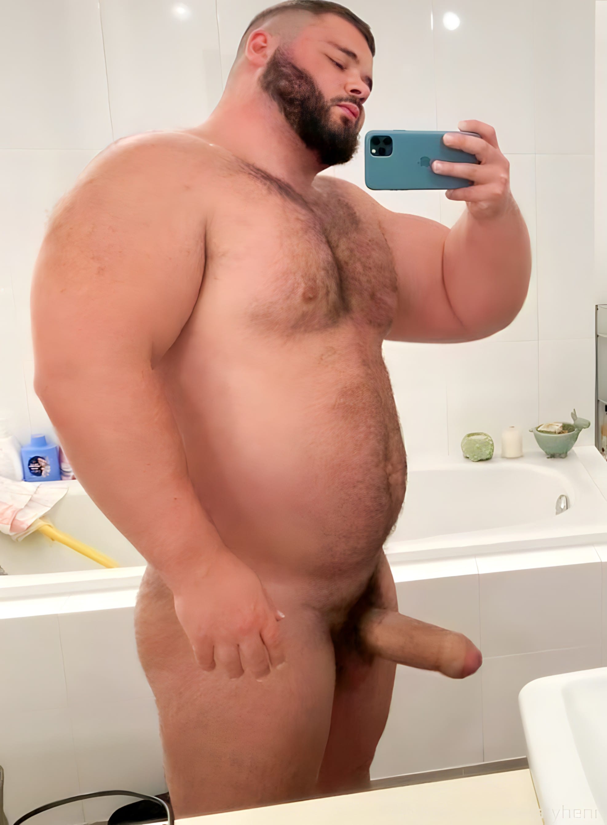 Survey: How do You Read GoNaked News?