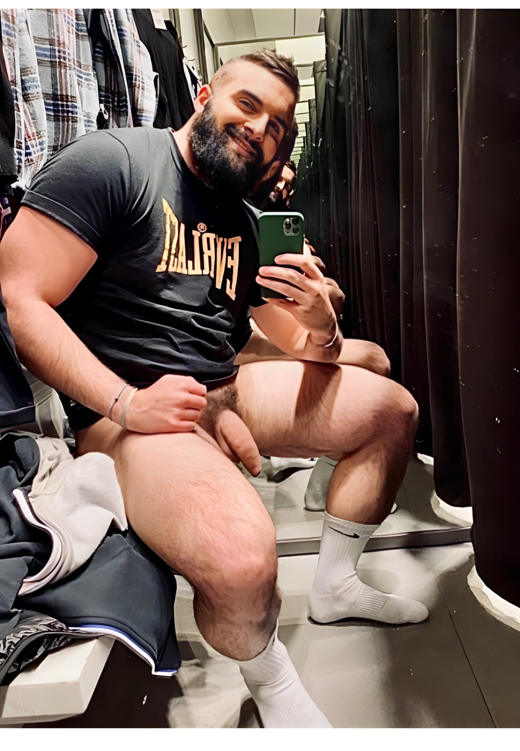 Monthly Issues without the Stress! Subscribe to GoNaked Magazine