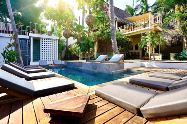 A Canadian Traveler Lands in Zipolite…and Never Leaves